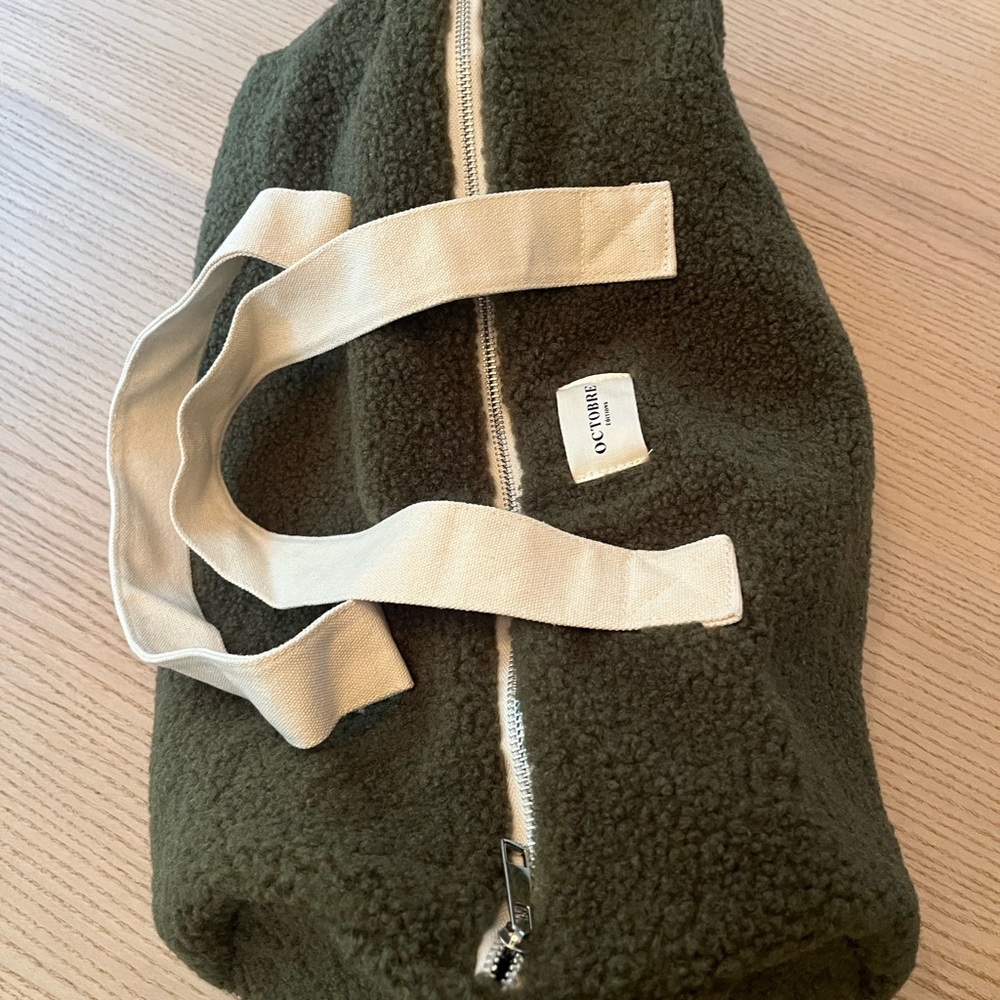NWOT Men's Fleece Olive Green Bowling Bag - Picture 3 of 8